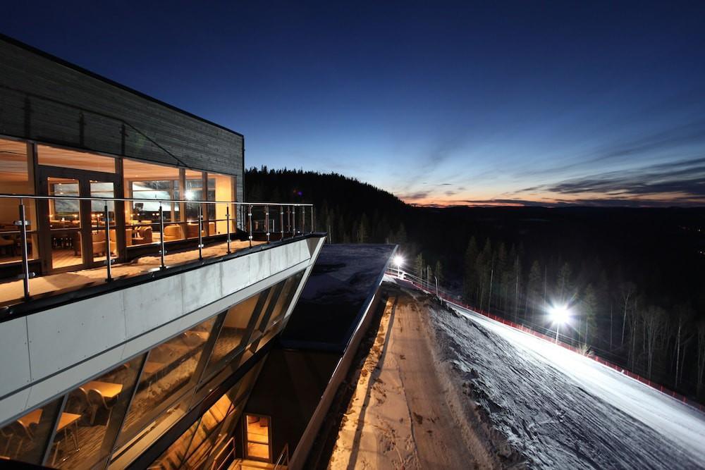 Hotell Hallstaberget Solleftea Exterior photo